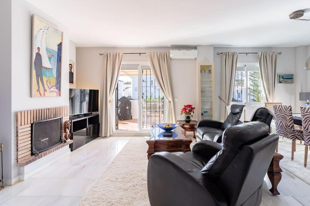 1 Bedroom With Large Roof Terrace * Marbella